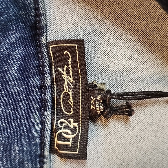 DG2 brand Denim Jacket - Picture 3 of 9